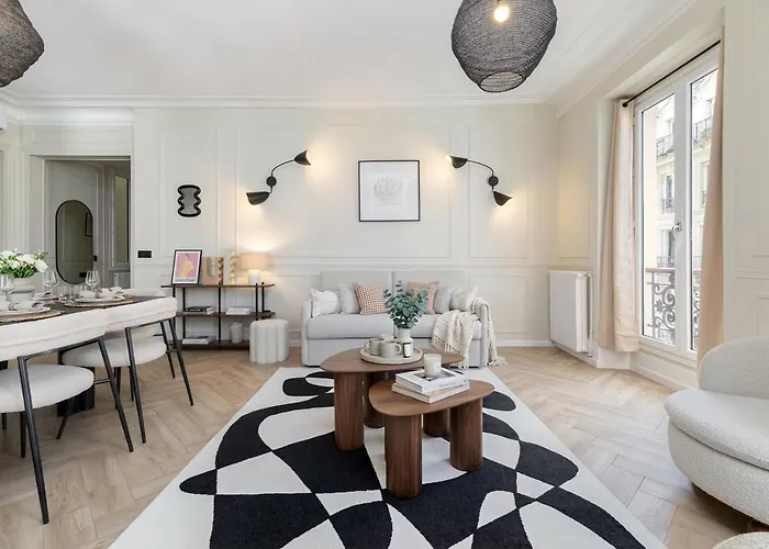 Poeticstay - Sentier *